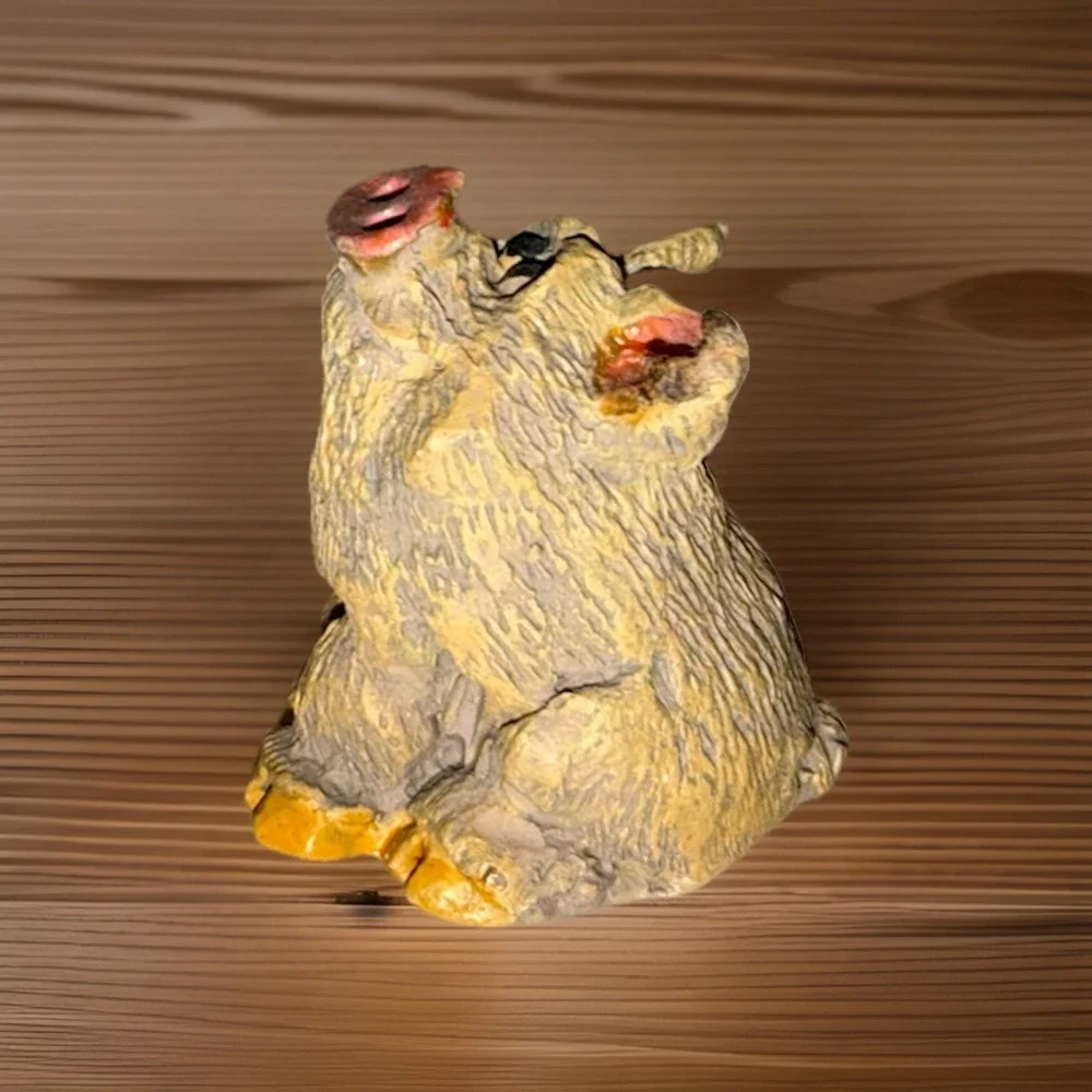 Vtg Miniature Pig‎ Figurine , Farmhouse Mini, Fairy House , Mini Farm Decor